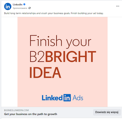 Przykładowa reklama w formie statycznej grafiki z aktywnym przyciskiem kierującym poza Facebook - w tym przypadku na platformę LinkedIn